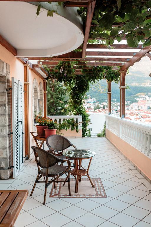 Damonte - Apartments And Rooms Budva Exterior foto