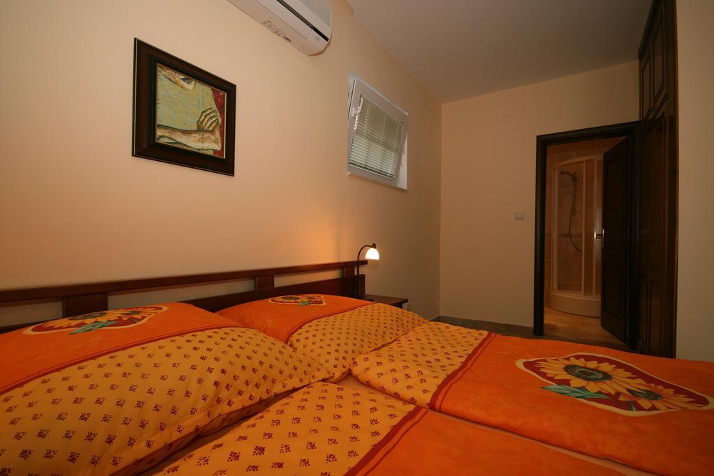 Damonte - Apartments And Rooms Budva Exterior foto